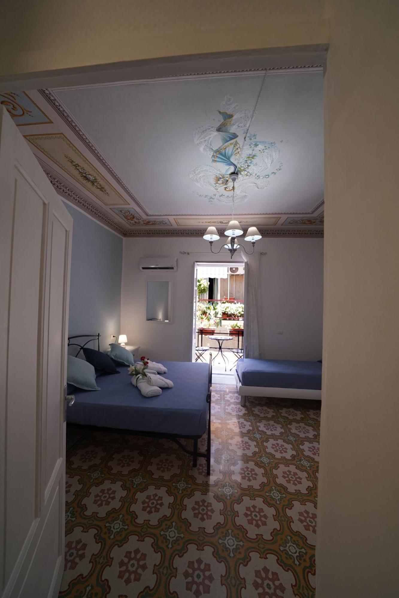 Bed and Breakfast Regina Stella Lascari Exterior foto